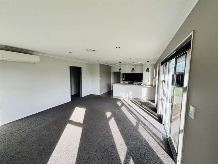 21 Ashley Drive_5