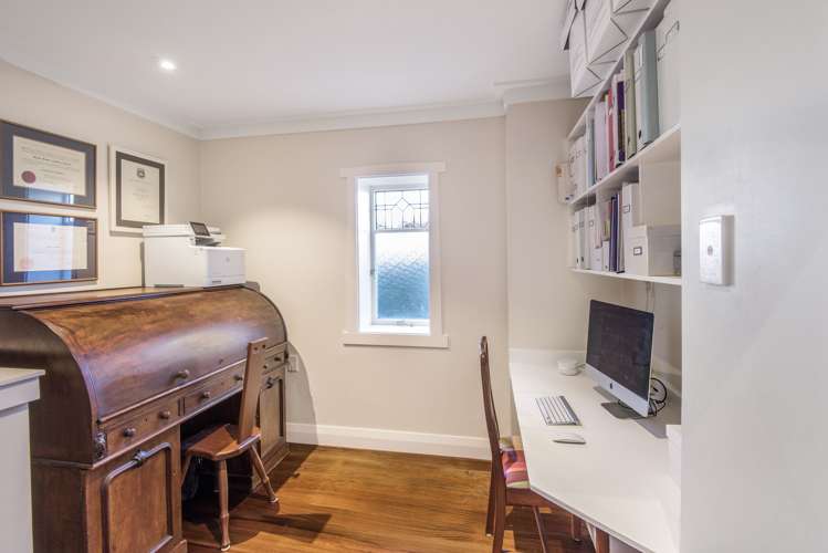 111 Vauxhall Road Narrow Neck_21