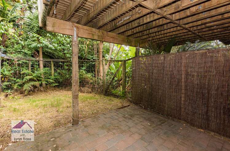 329 Beach Road (Off Pah Road) Onerahi_20