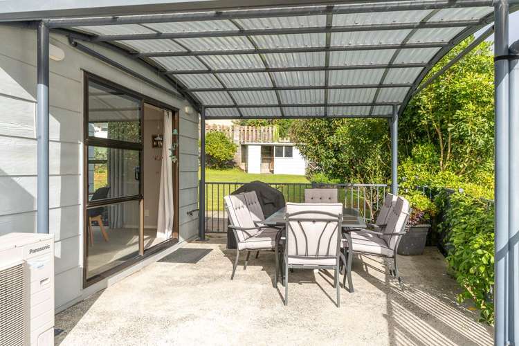 7 Amanda Avenue Dinsdale_10