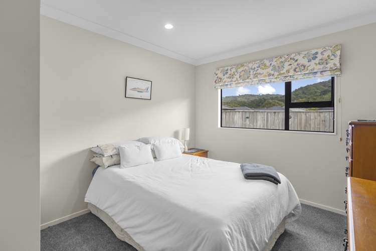 15 Sun Valley Grove Wainuiomata_11