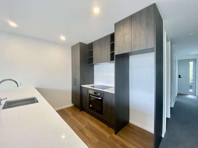 2/94 Cobham Street 10222_2