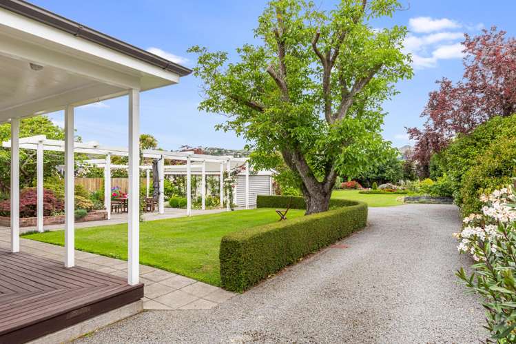 76 & 76A Fisher Avenue Beckenham_25