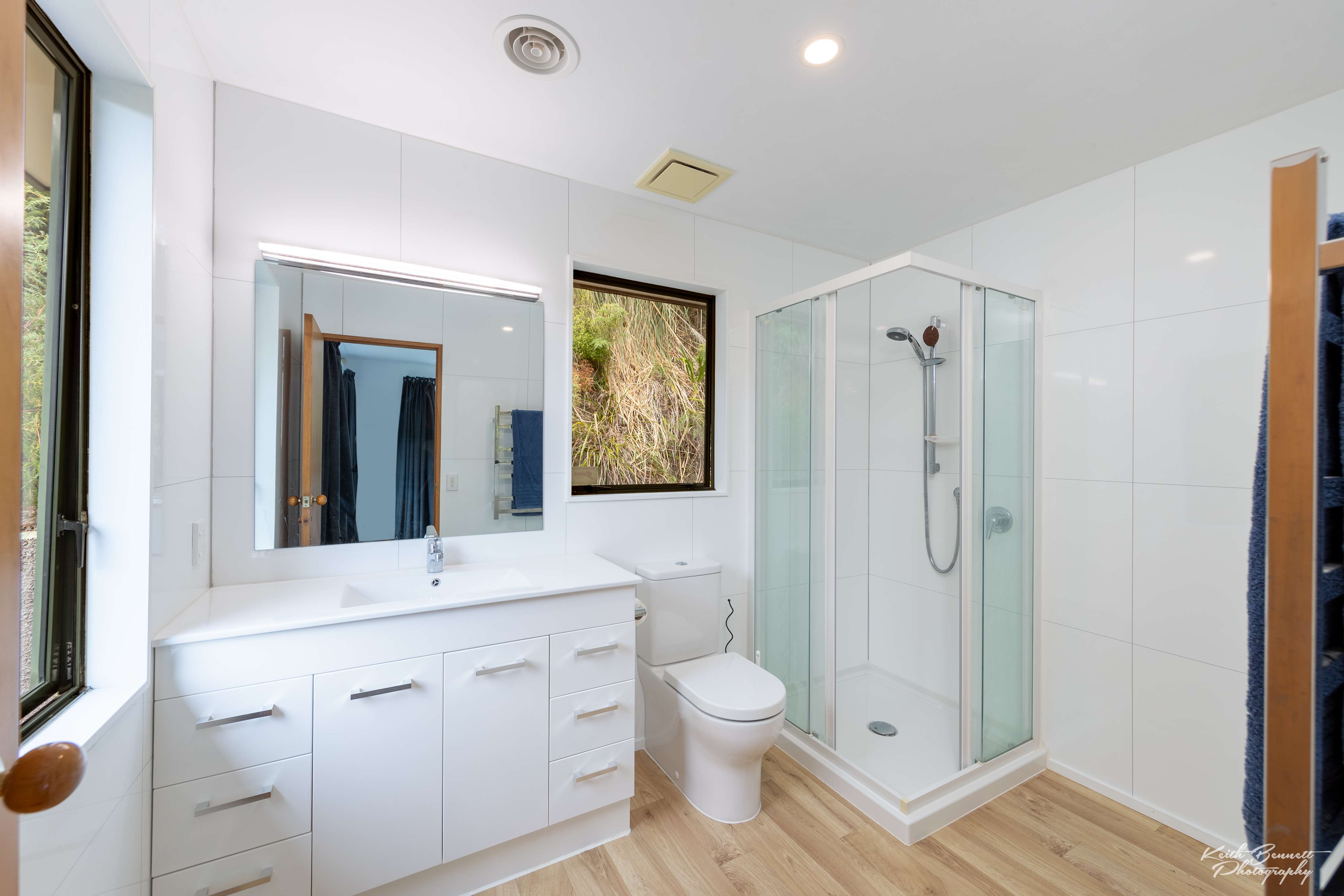 12C Chatsworth Road Silverstream Upper Hutt City Houses for Sale