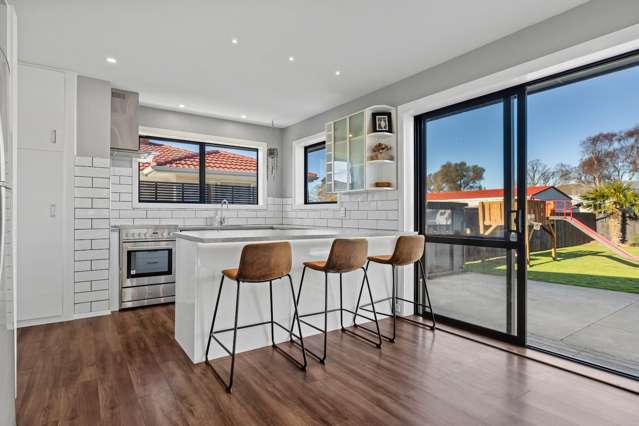 26 Rowses Road Aranui_1