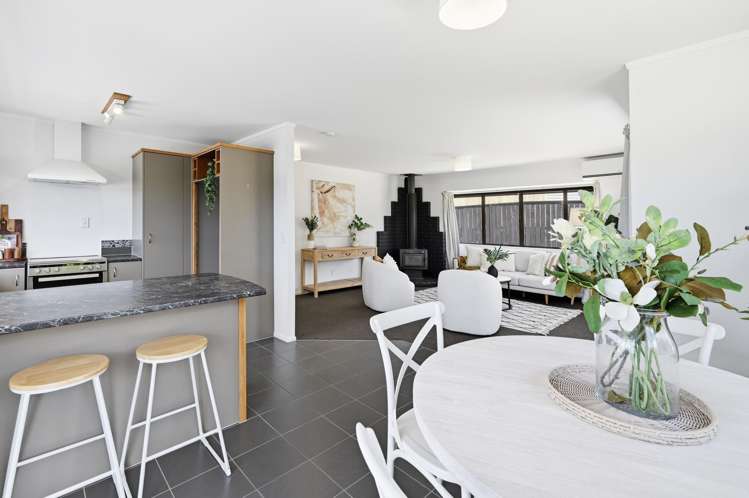 64 Heron Avenue East Matua_7