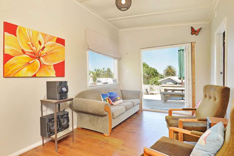 53 Pinedale Crescent Riversdale Beach_6