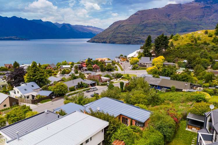 18b Avalon Crescent Fernhill/Sunshine Bay_33