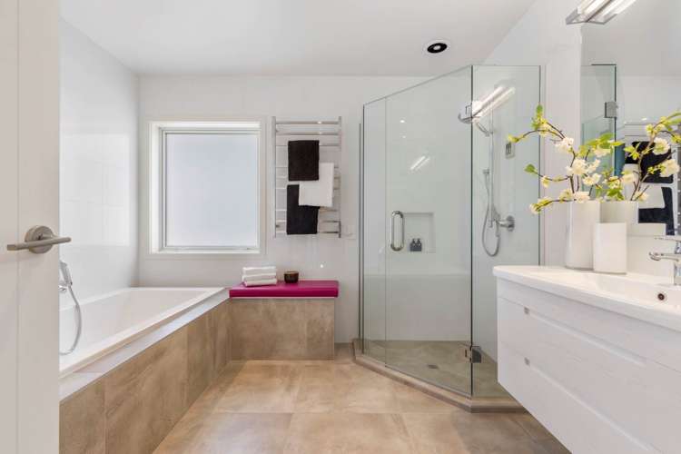 574 Ormiston Road Flat Bush_39