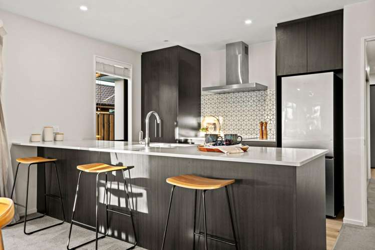 49 Quinn Crescent Woodend_2