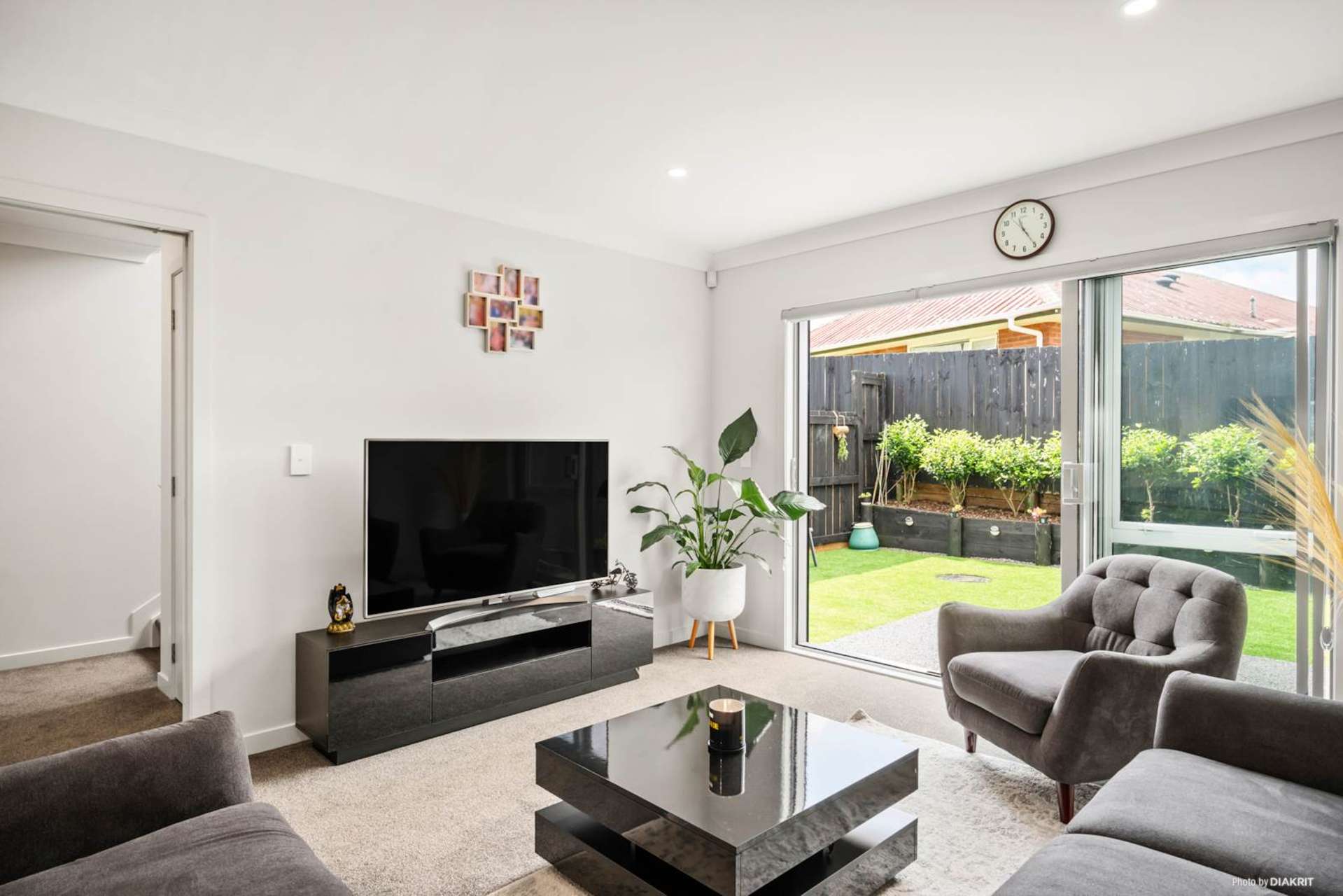 76 Paretaiuru Crescent Papakura_0