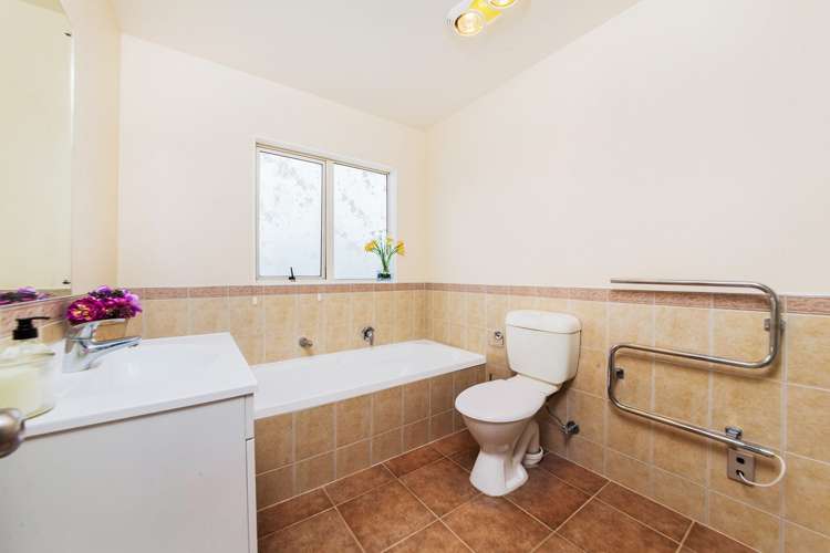 13 Maypark Crescent Flat Bush_11