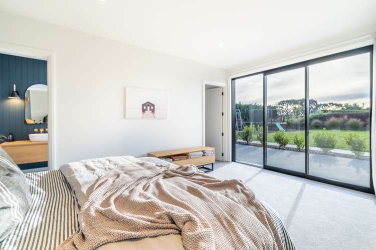 69 Aicken Road Otatara_16