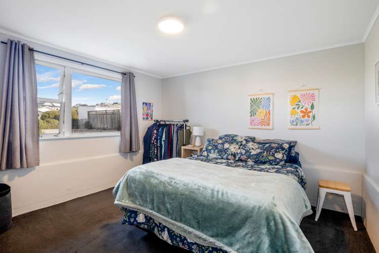 29 Trent Street Island Bay_14