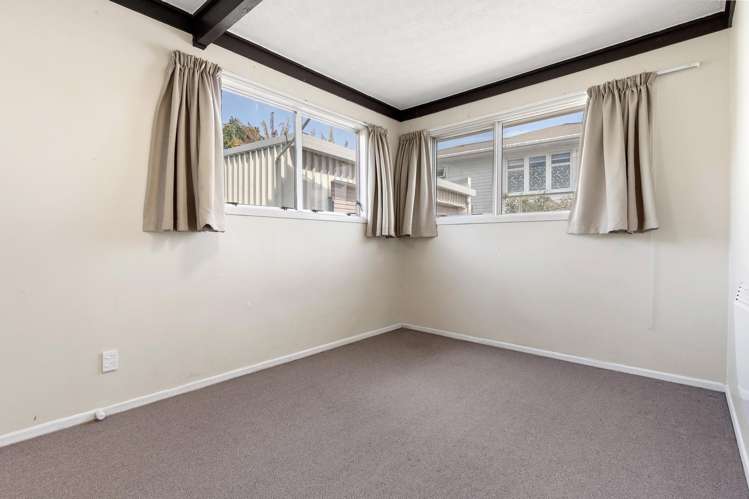 1 and 2/49 Orams Road, Manukau Hill Park_19