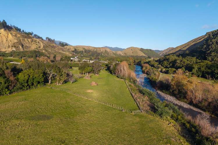 4 Reikorangi Road Waikanae_11