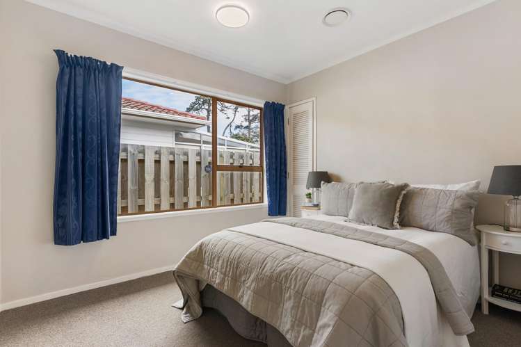 14 Sunkist Bay Road Beachlands_23