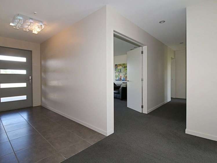 11 Marama Avenue South Otatara_14