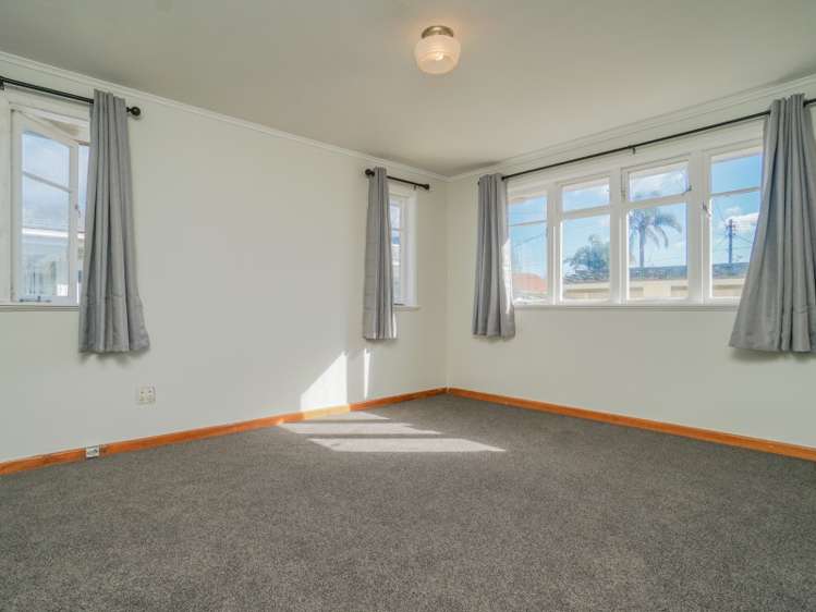 2b Springbank Lane Te Atatu Peninsula_7
