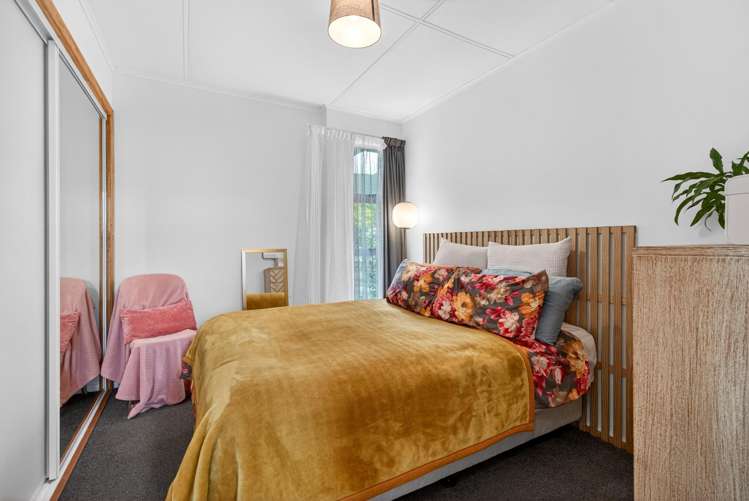 15A Pencarrow Crescent Wainuiomata_8