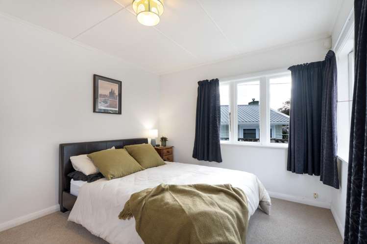 35 Elmslie Road Pinehaven_13