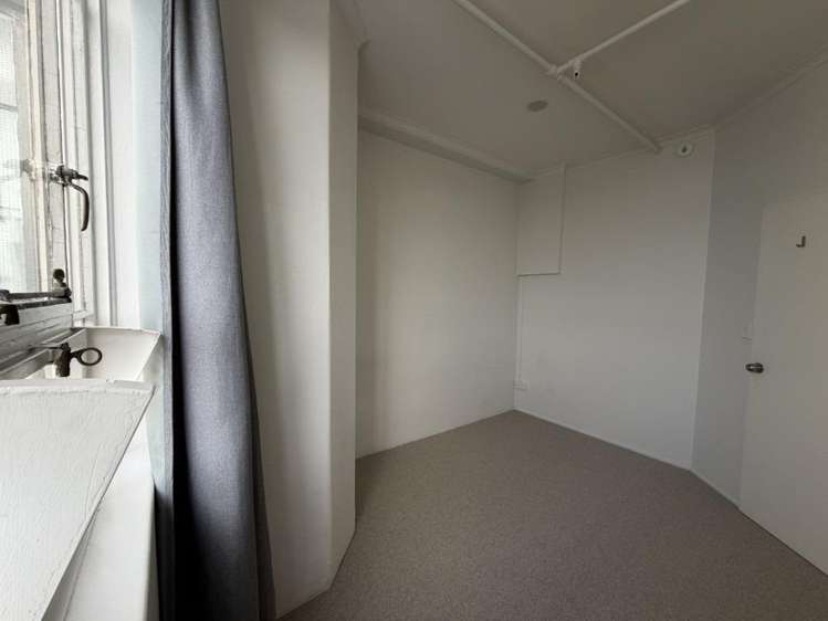 Unit 1, Level 4/5 Garden Place 10463_12