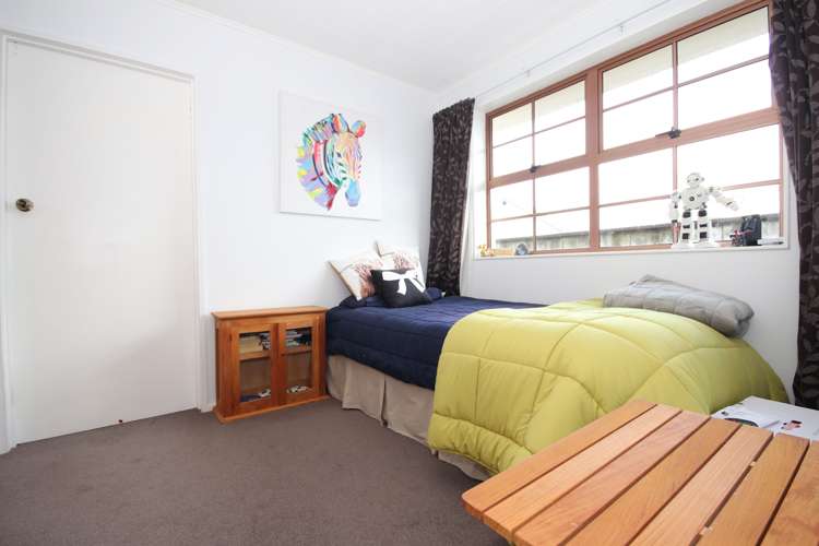 187 Lamond Street East Hargest_8