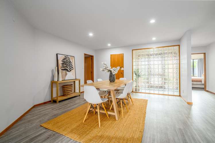 81 Chartwell Street Burwood_8