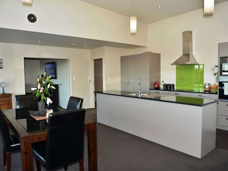 10 Lakeside Terrace Westport_10