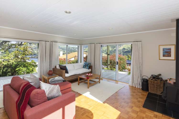24 and 26 Ngaio Grove Duvauchelle_8