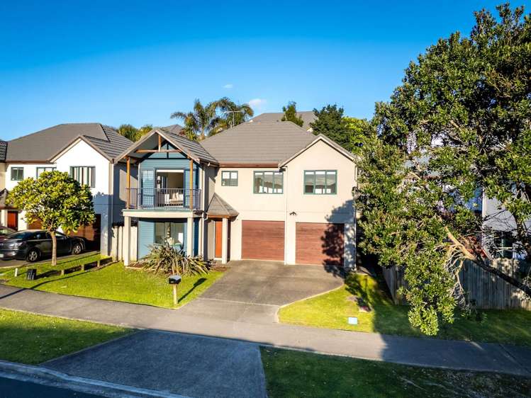 86 Fields Parade Oteha_28