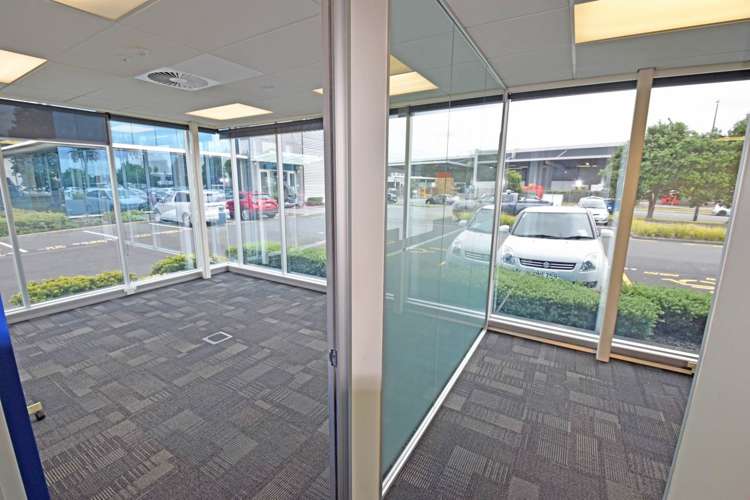 Pavilion Drive Mangere_5