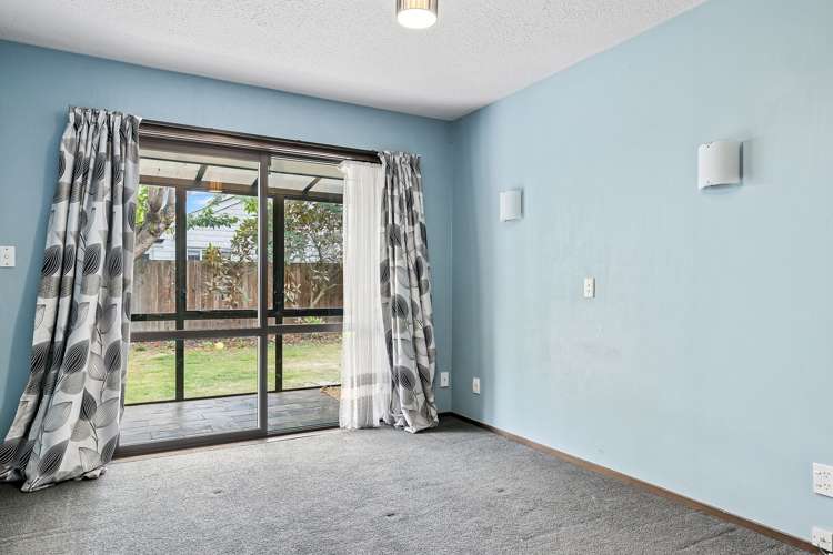 242 Memorial Avenue Burnside_8