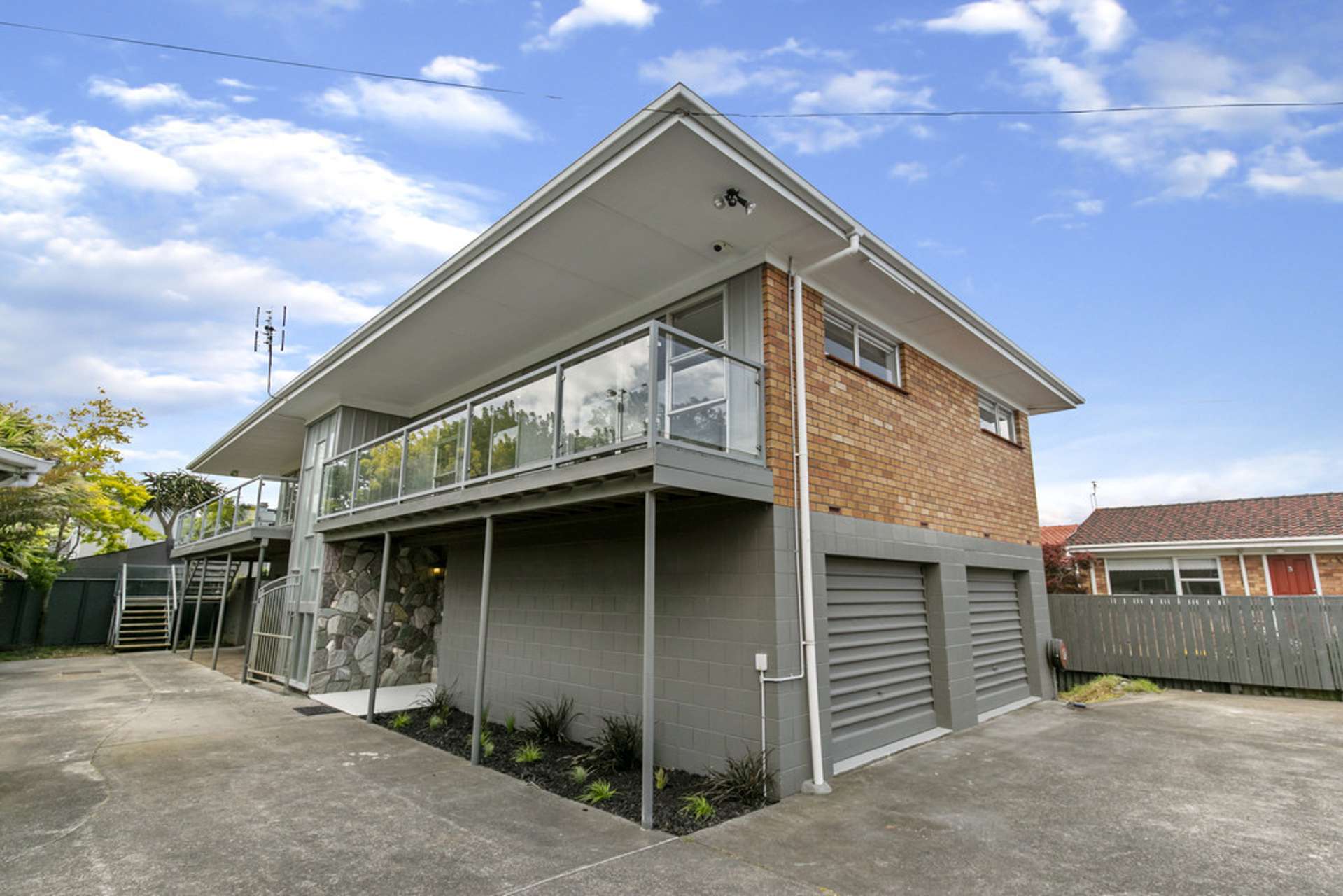 3/43 Tawhiri Road One Tree Hill_0