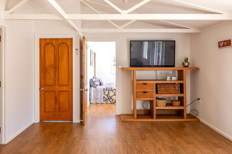 48A Erua Road Ostend_18