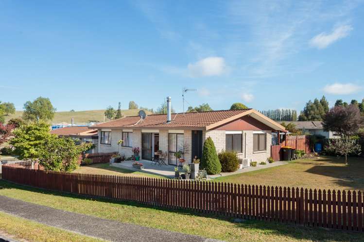 9 Montgomery Crescent Putaruru_24