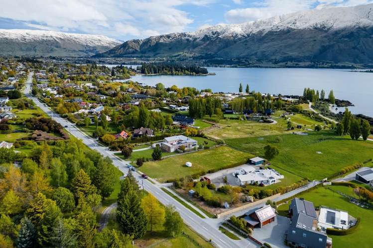 302 Beacon Point Road Wanaka_21