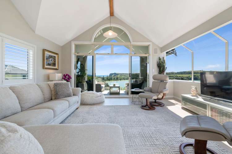 27 Clansman Terrace Gulf Harbour_10