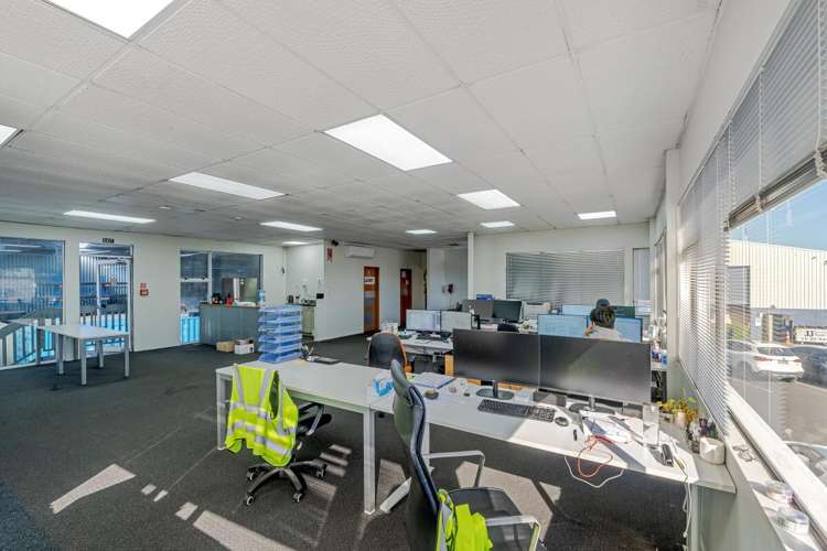 82 The Concourse Henderson_17