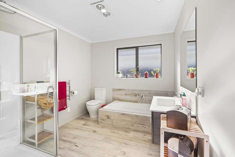 21 Naismith Street Chartwell_16