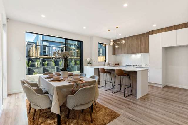 15 Bronzewater Drive Silverdale_4