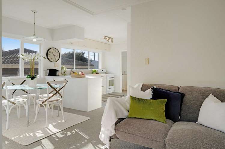 1/66 Coronation Road Hillcrest_12