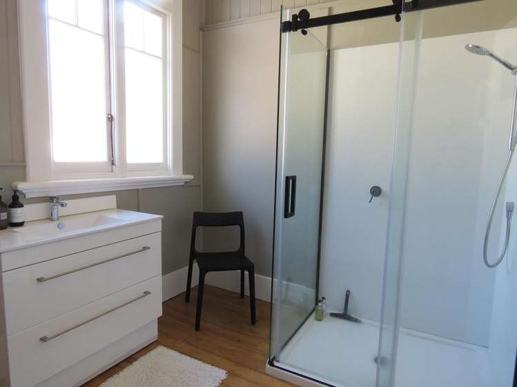 28 Broadway Reefton_18