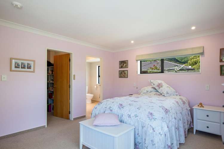 20 Cranbrook Grove Waikanae_21