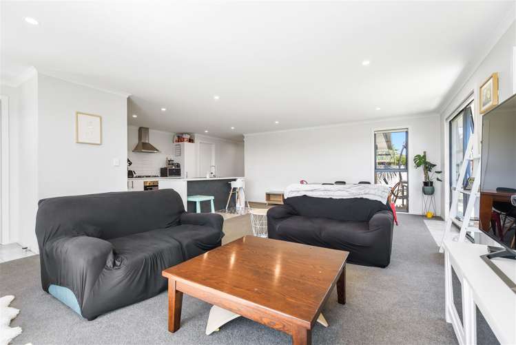 217 Borman Road Rototuna North_5