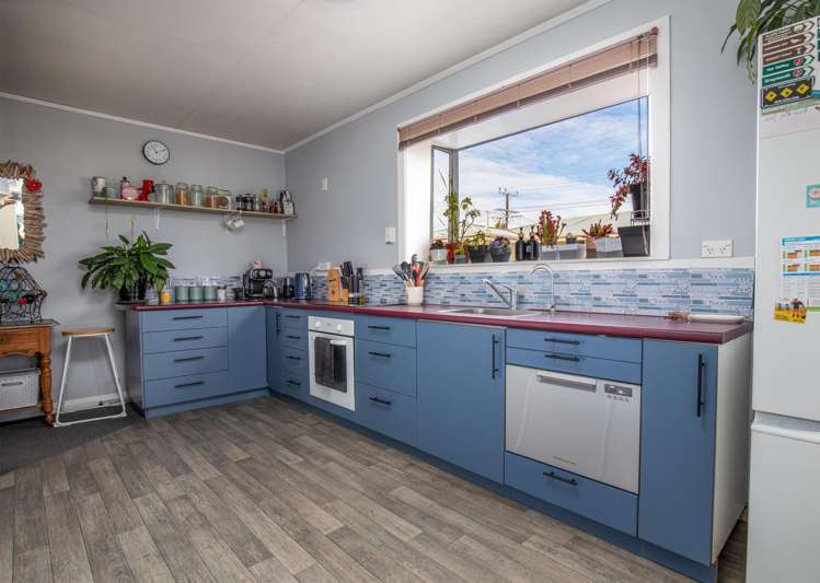 12 Simmonds Street_4