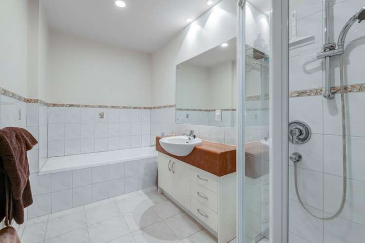 3A/171 Hurstmere Road Takapuna_21