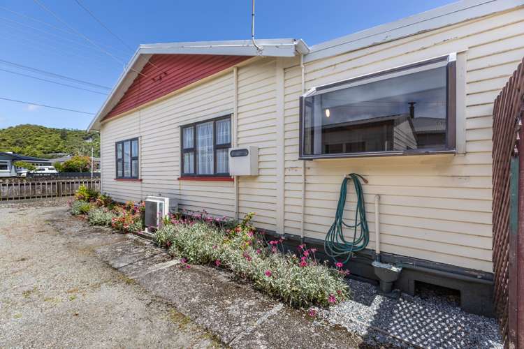 154 Shakespeare Street Greymouth_20