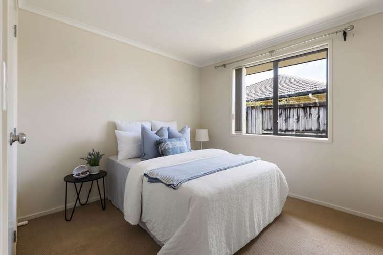 43 Parkside Drive Huntington_16