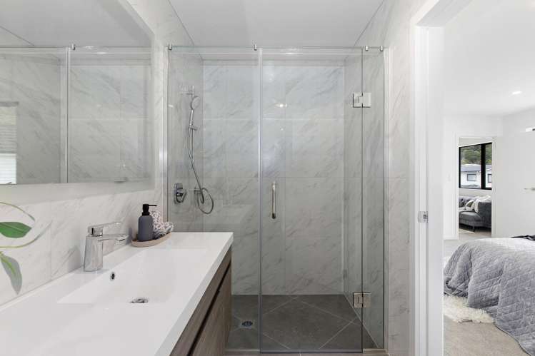 5 Pihipihi Way Crofton Downs_14